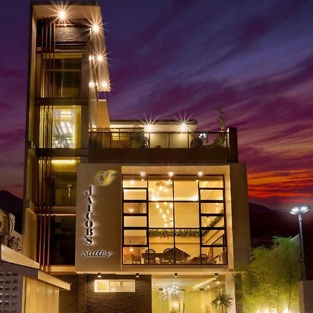Jai-Cob'S Suites Coron Buitenkant foto